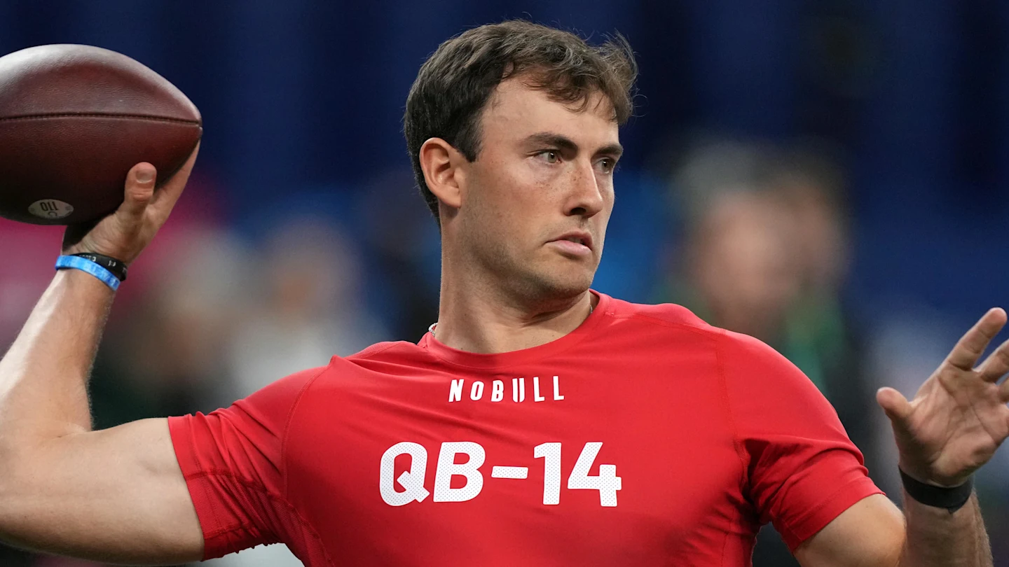 Featured image for Packers' QB Situation Shifts as Love Is Out, Willis to Start vs. Ravens