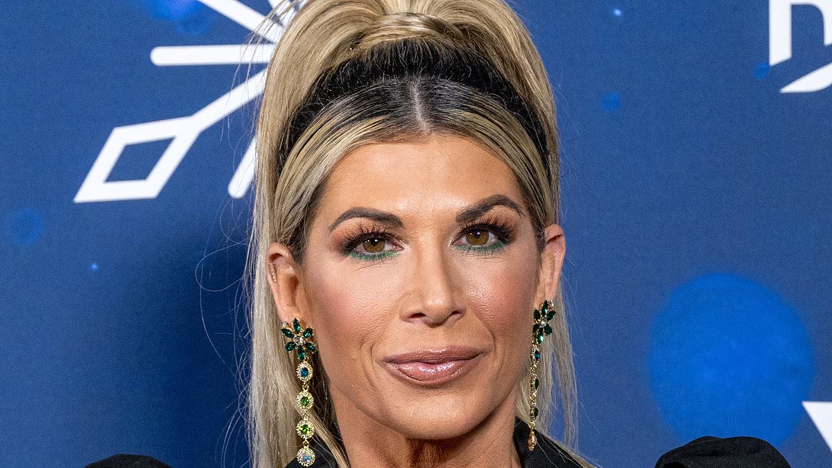 Featured image for "Alexis Bellino to Make Comeback on RHOC as Friend Amid Shannon Beador Drama"