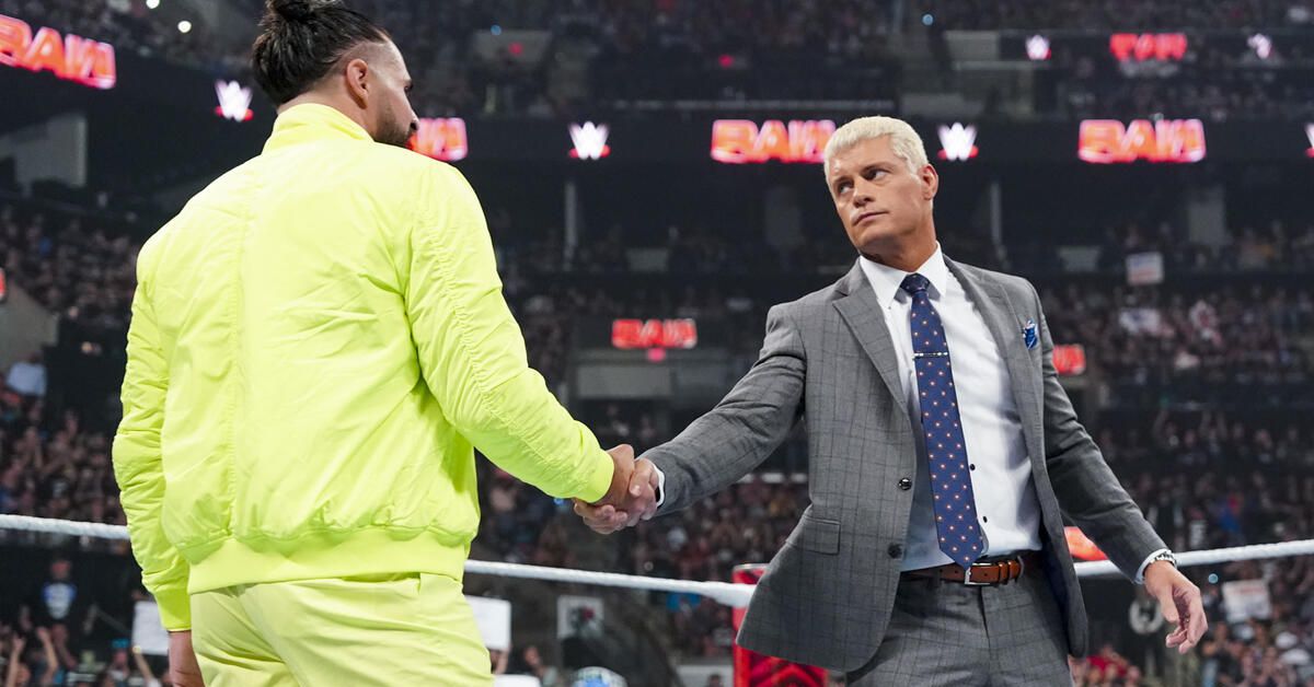 "Seth Rollins Cleared for WWE Return, Confronts The Bloodline at WrestleMania"