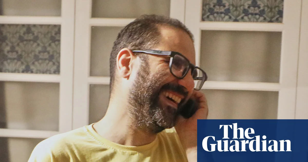 Featured image for Alaa Abd el-Fattah Returns to UK Amid Controversy