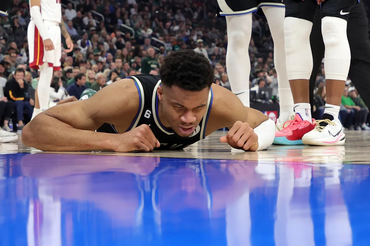 Giannis Antetokounmpo's Status Uncertain for Game 2 After Back Injury Progress