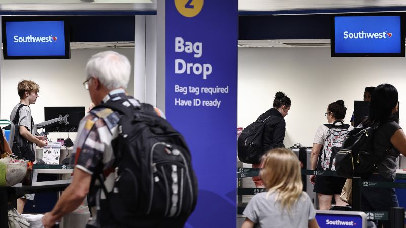 Featured image for Southwest Airlines Announces New Checked Bag Fees