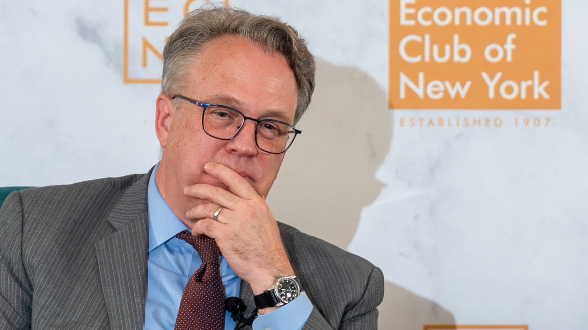 Featured image for Mixed Signals on November Inflation as Experts Question Data Accuracy