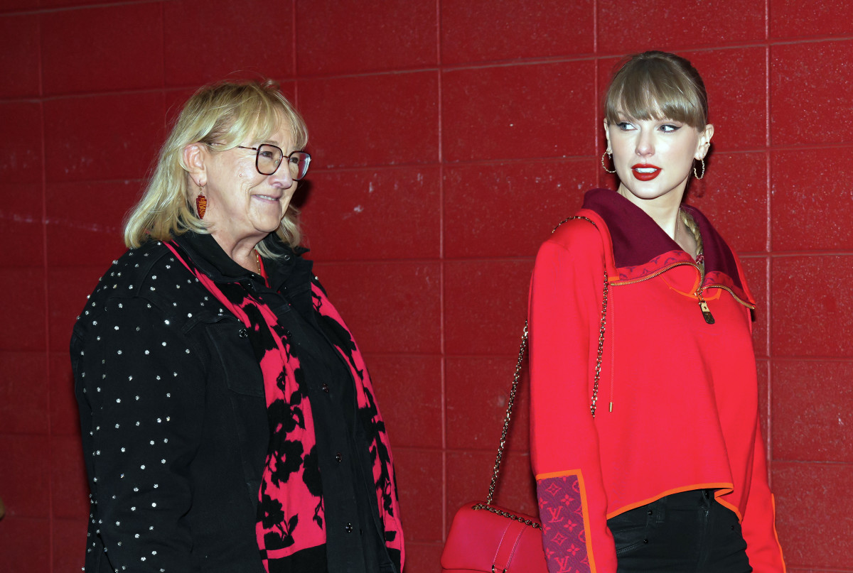 Featured image for Taylor Swift's Heartwarming Acts of Kindness Brighten Lives