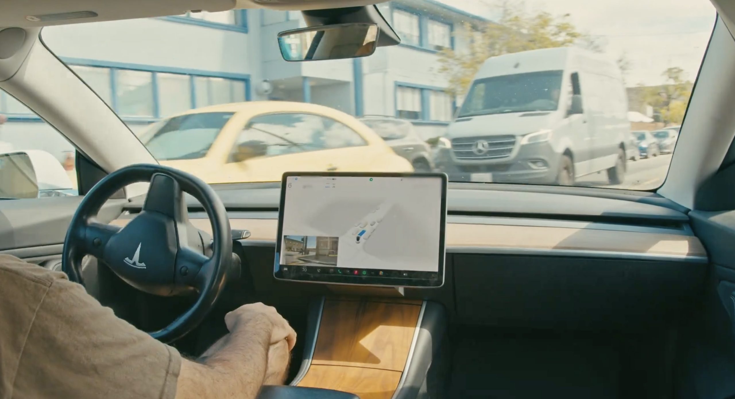 NHTSA Criticizes Tesla for Misleading Self-Driving Claims on Social Media