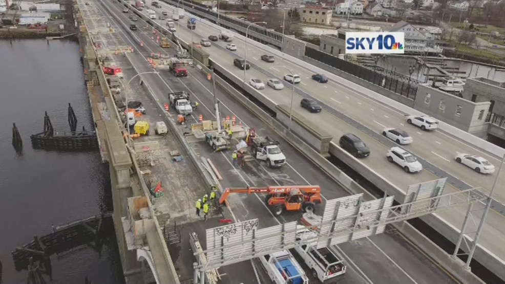 "Feds Launch Investigation into Rhode Island's Washington Bridge Closure"