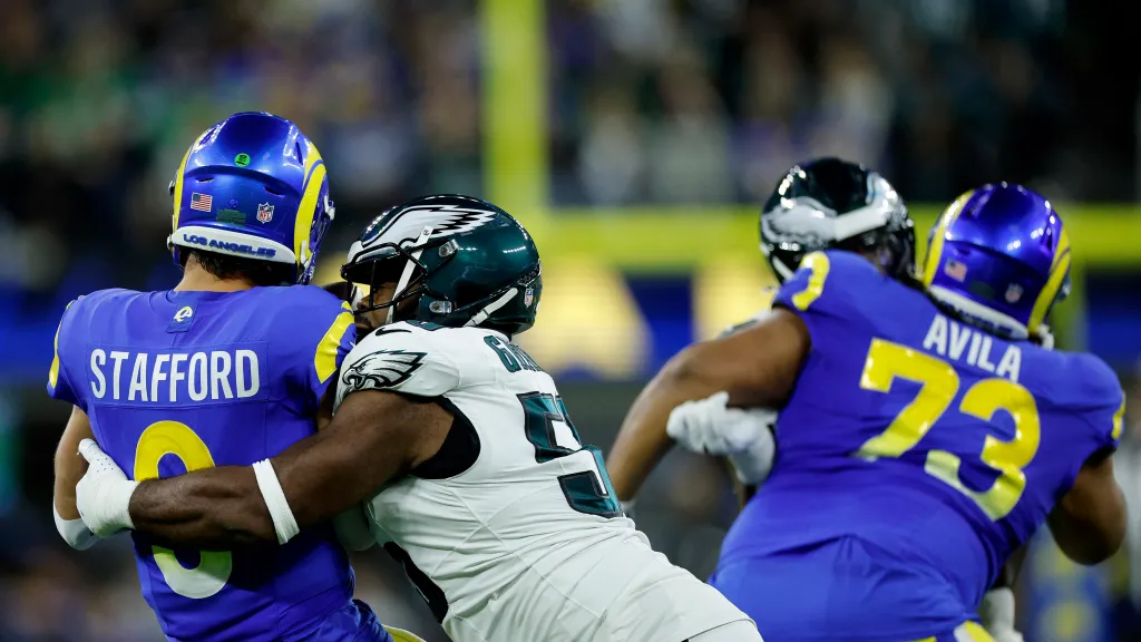 Eagles' Brandon Graham sidelined for season with torn triceps
