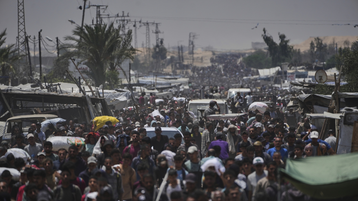 Featured image for Clashes at Gaza aid sites result in multiple Palestinian casualties amid escalating violence