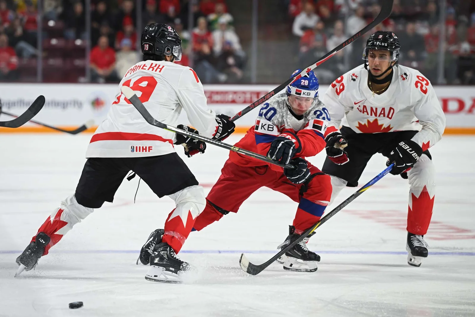 Featured image for Canada and Czechia Face Off at World Juniors