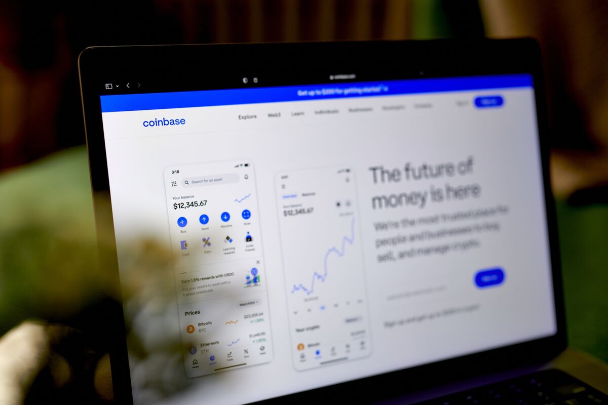 Featured image for JPMorgan and Coinbase Partner to Connect Bank Accounts with Crypto Wallets