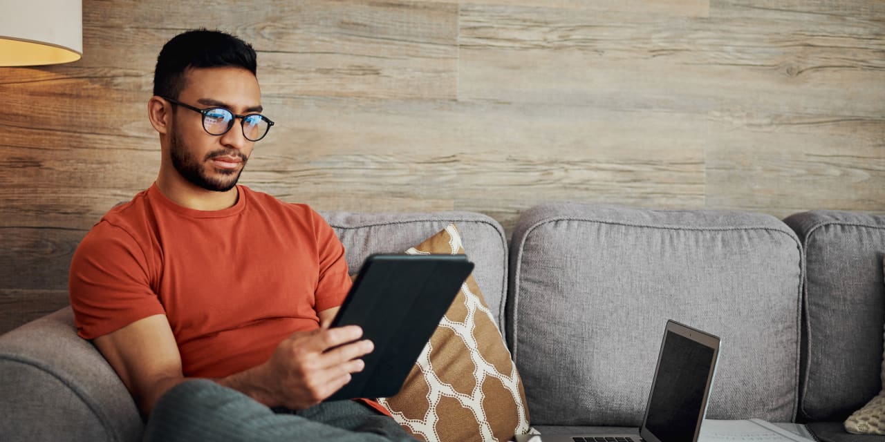 Featured image for CD Rates: November 2023's Lucrative Offers and Future Predictions