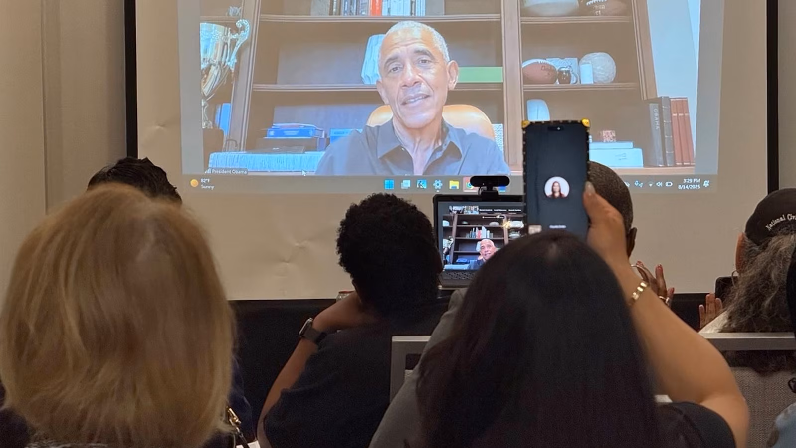 Featured image for Texas Democrats Prepare to End Walkout Over Redistricting Dispute