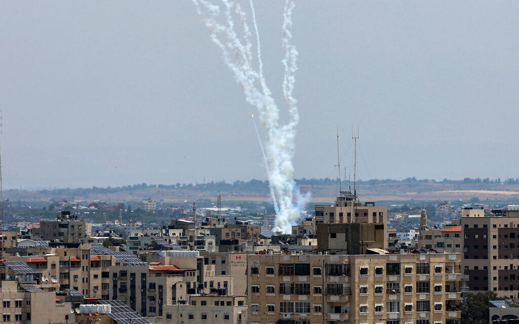 Ceasefire hopes fade as Gaza fighting intensifies.