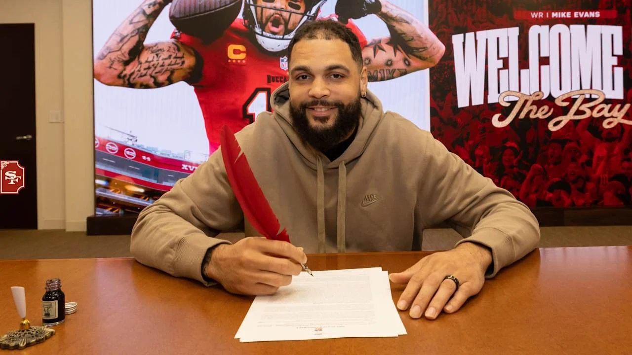 Why Mike Evans Picked the 49ers: Championship Culture, Shanahan’s offense, and a George Kittle Sell