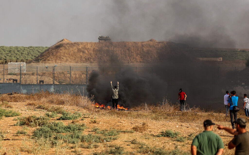 Deadly Blast in Gaza Border: 6 Killed While Planting Bomb