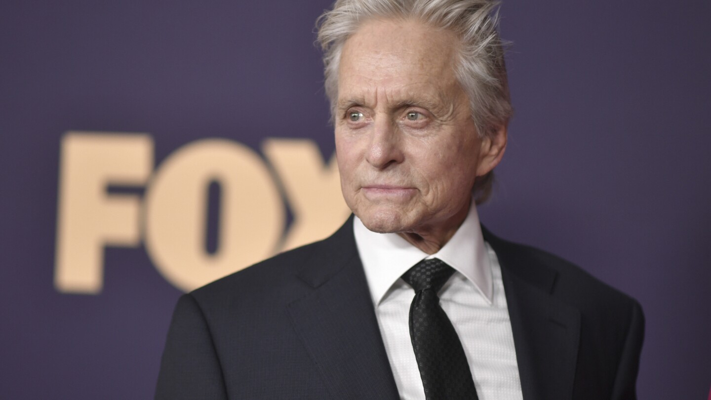 Featured image for Michael Douglas Visits Southern Israel in Solidarity