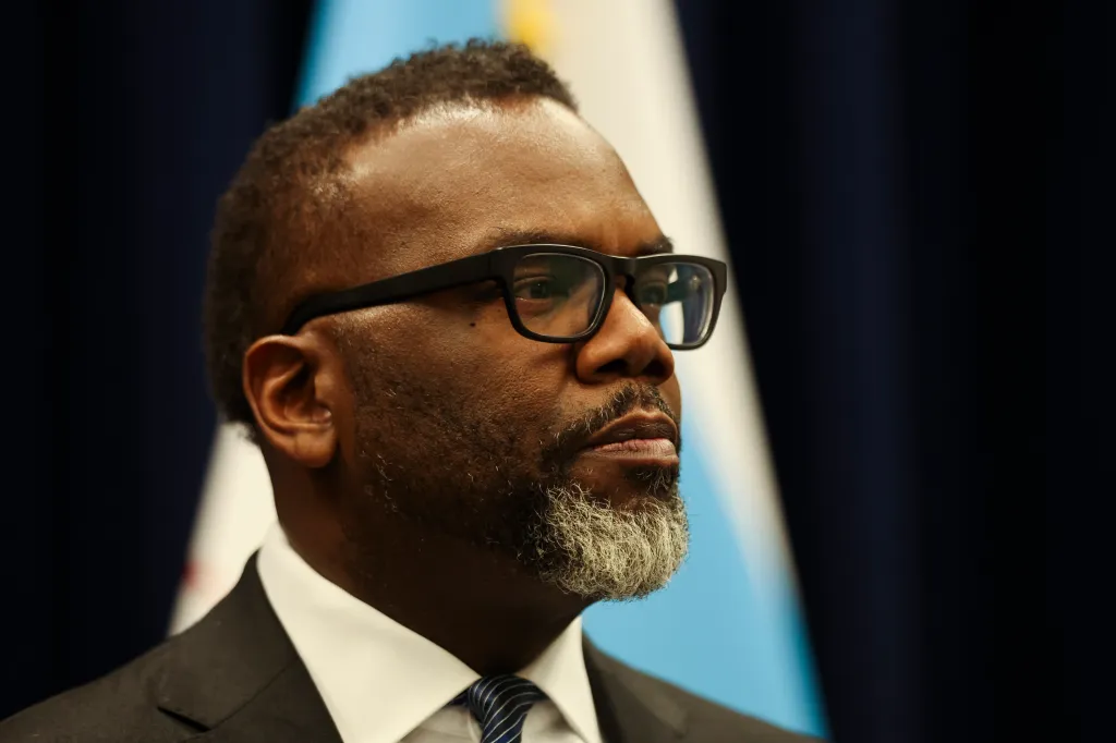 Featured image for "Chicago Mayor's Decision on ShotSpotter Contract Raises Questions About Leadership"