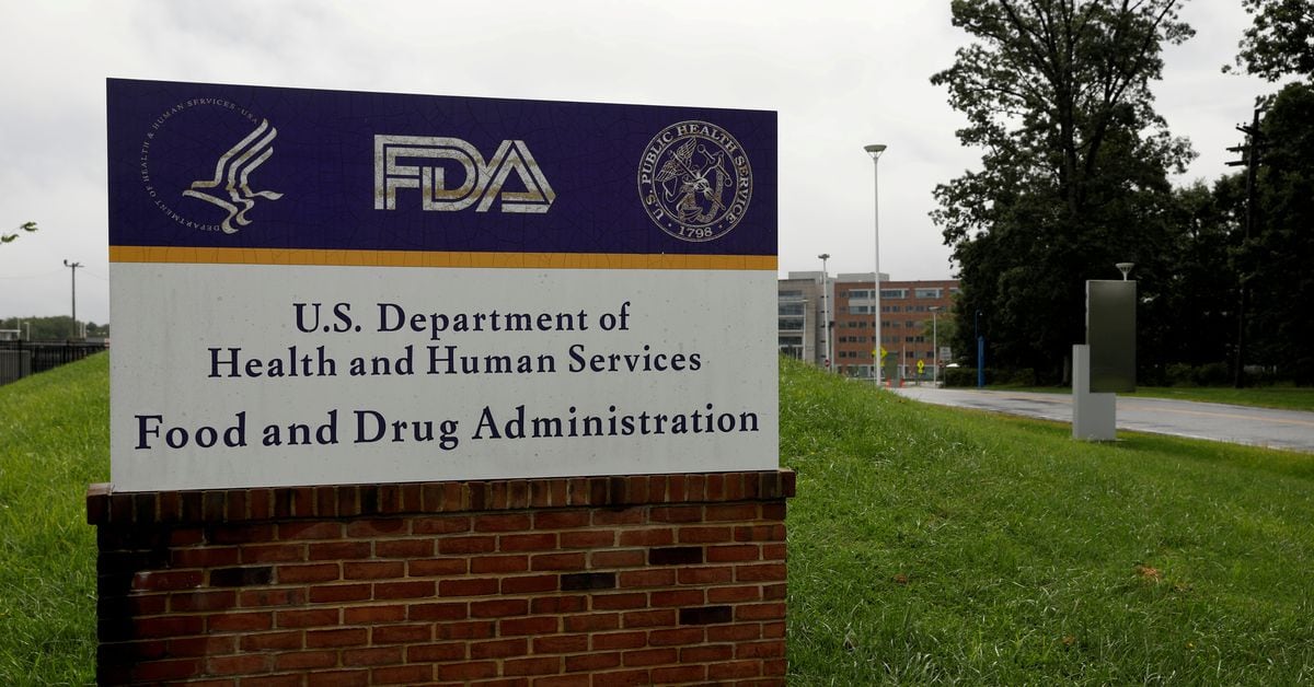 "FDA Warns Against Buying Risky Eye Drops Amid Infection Concerns"