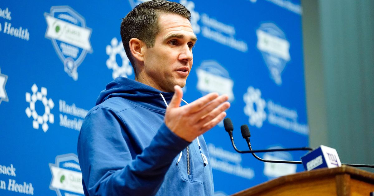 "Insider Predictions: 2023 NFL Draft Rankings and Mock Draft Picks"