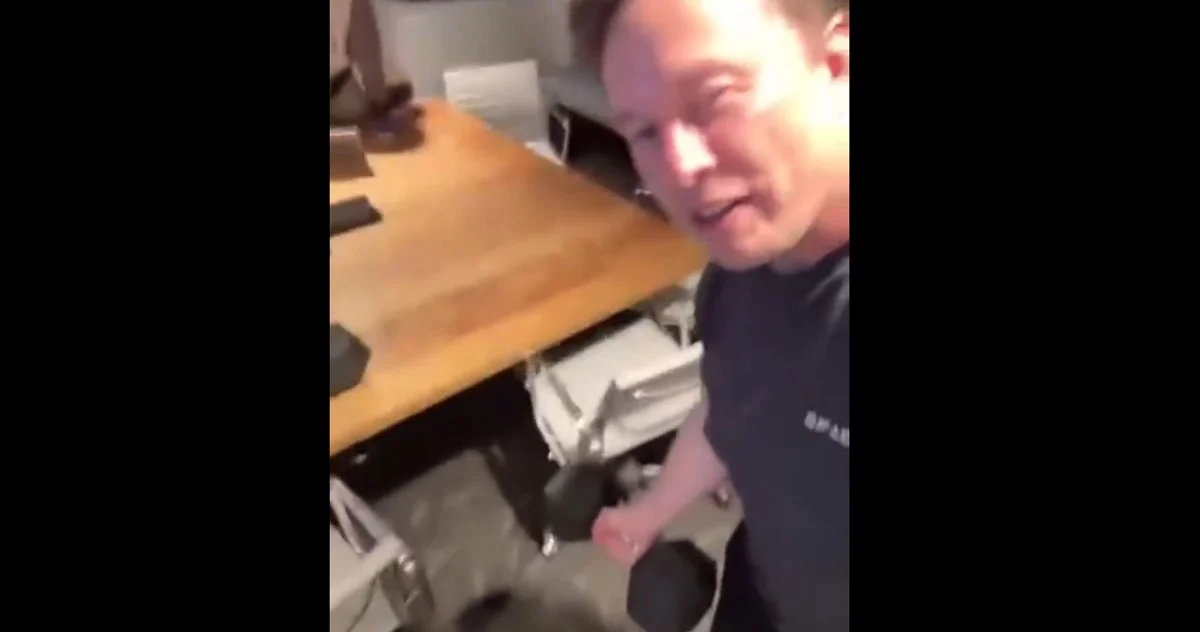 Elon Musk's Surprising Office Meeting Feat Leaves Twitter in Stitches