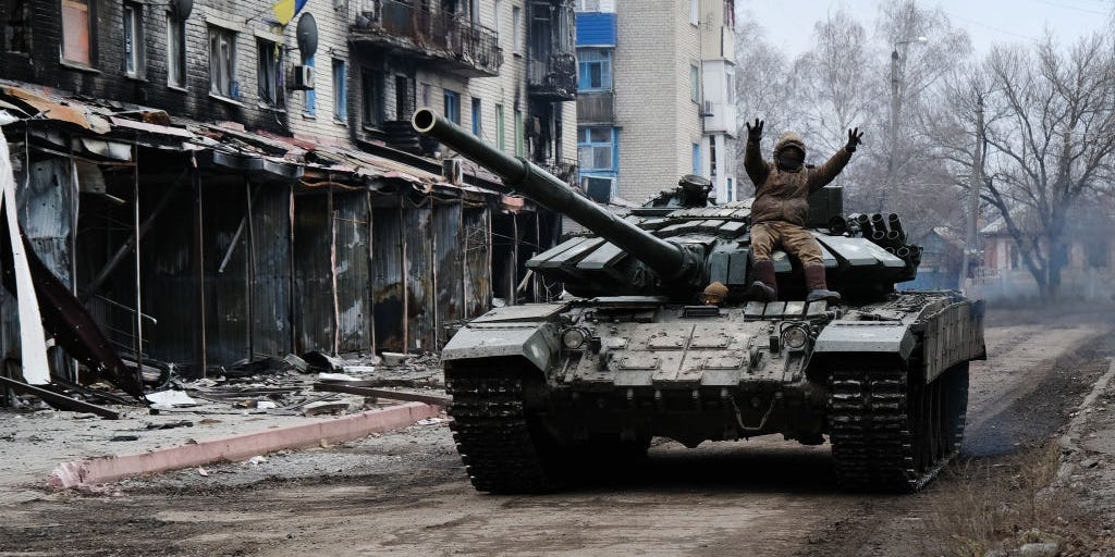 Double Trouble for Ukraine: Israel-Hamas War and Internal Challenges