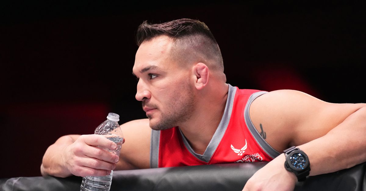 Featured image for Michael Chandler challenges Conor McGregor's commitment to fighting.