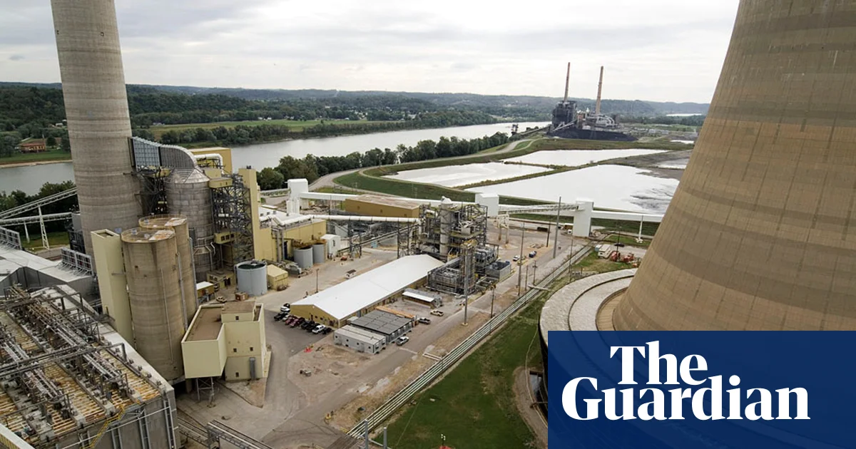 Featured image for "US Carbon Capture Plan: A Fig Leaf for Fossil Fuel Industry Protection, Experts Warn"