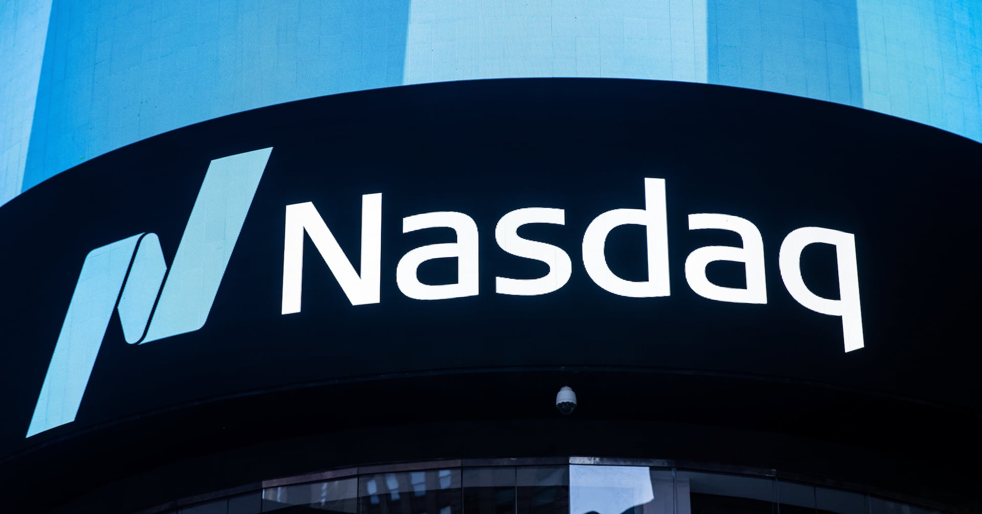 Featured image for "Nasdaq Investigates and Resolves Connectivity Issues Impacting Premarket Trading"