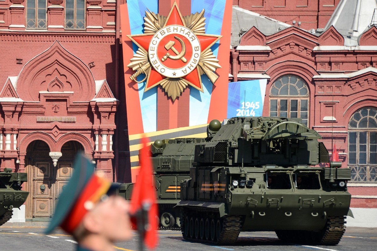 Russia's Anti-Aircraft and Counter-Battery Systems Struggle Against Ukraine's Attacks: UK Intel