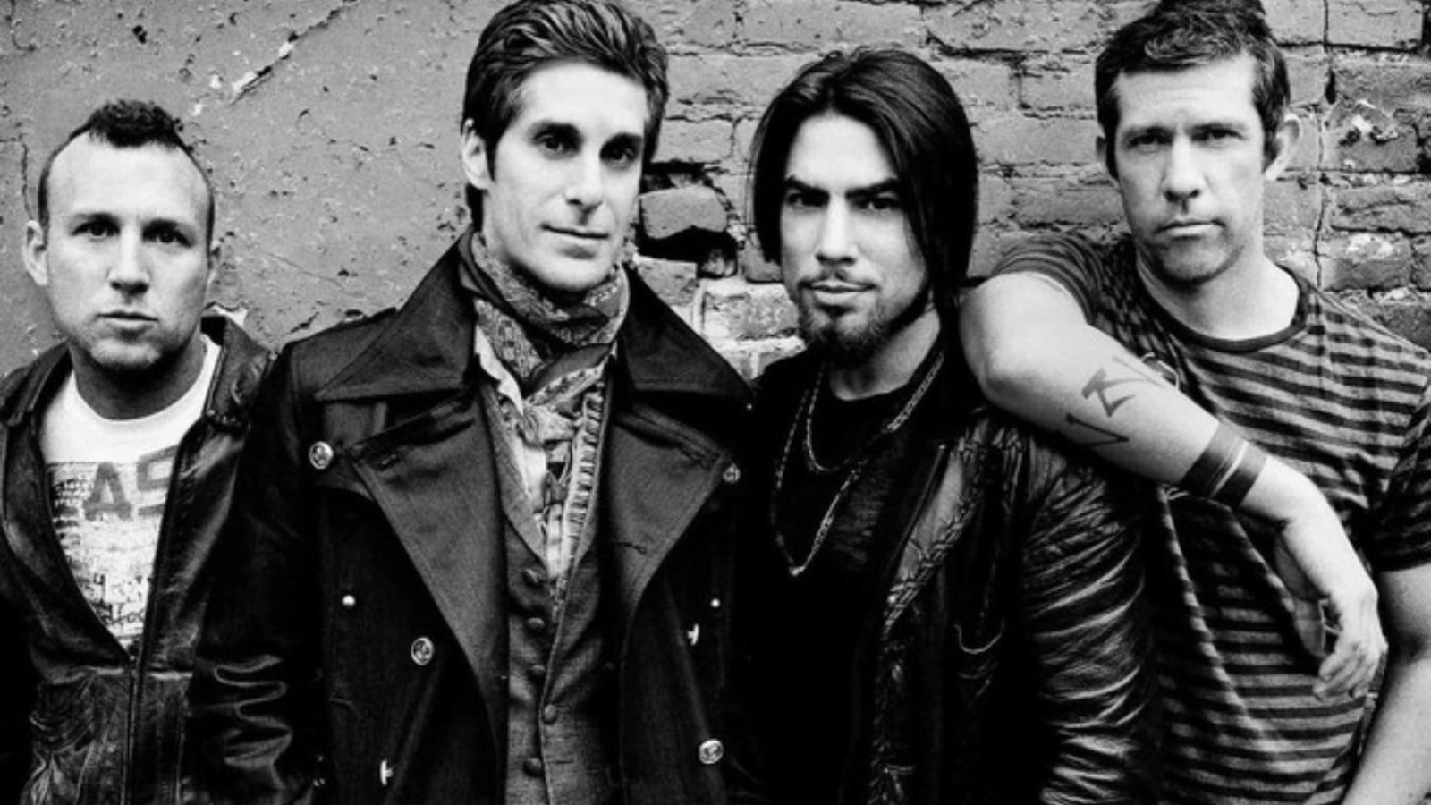 Featured image for Jane's Addiction Reunites Classic Lineup for 2024 North American Tour