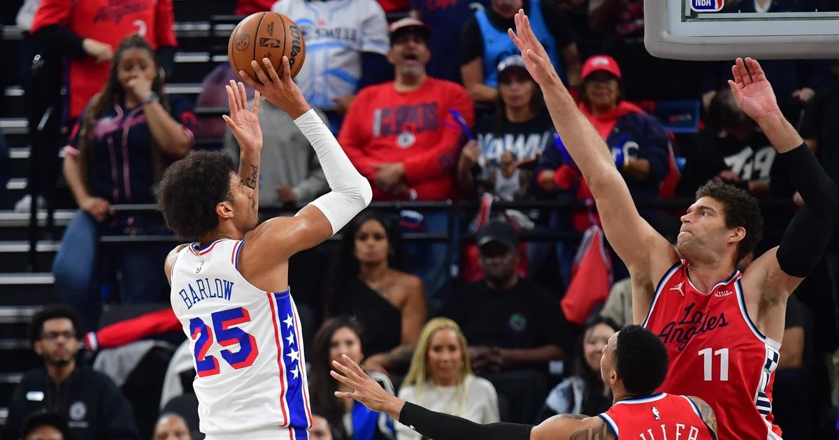 Barlow's career night fuels Sixers past Clippers amid Harden trade chatter