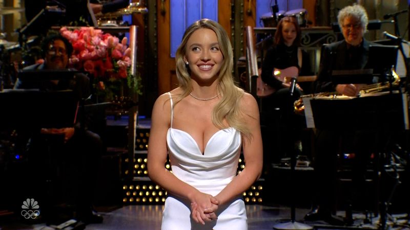 Featured image for Sydney Sweeney and Glen Powell Address Romance Rumors on 'SNL'