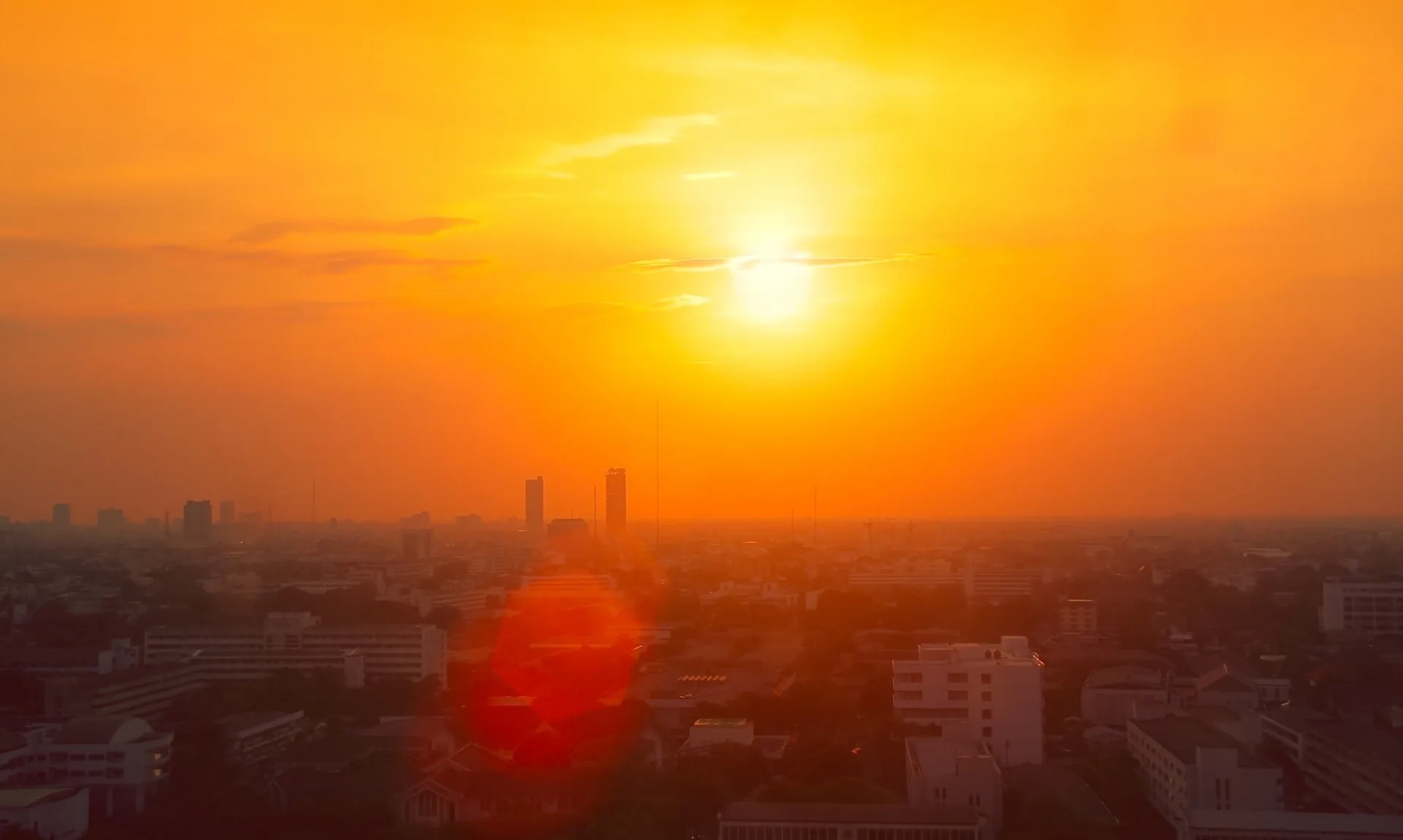 Featured image for Urgent Warning as Data Reveals Severe Heat Threats Impacting Entire Continent