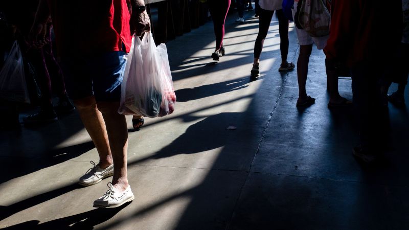 Featured image for The Impact of Data Manipulation and Revisions on Economic Narratives