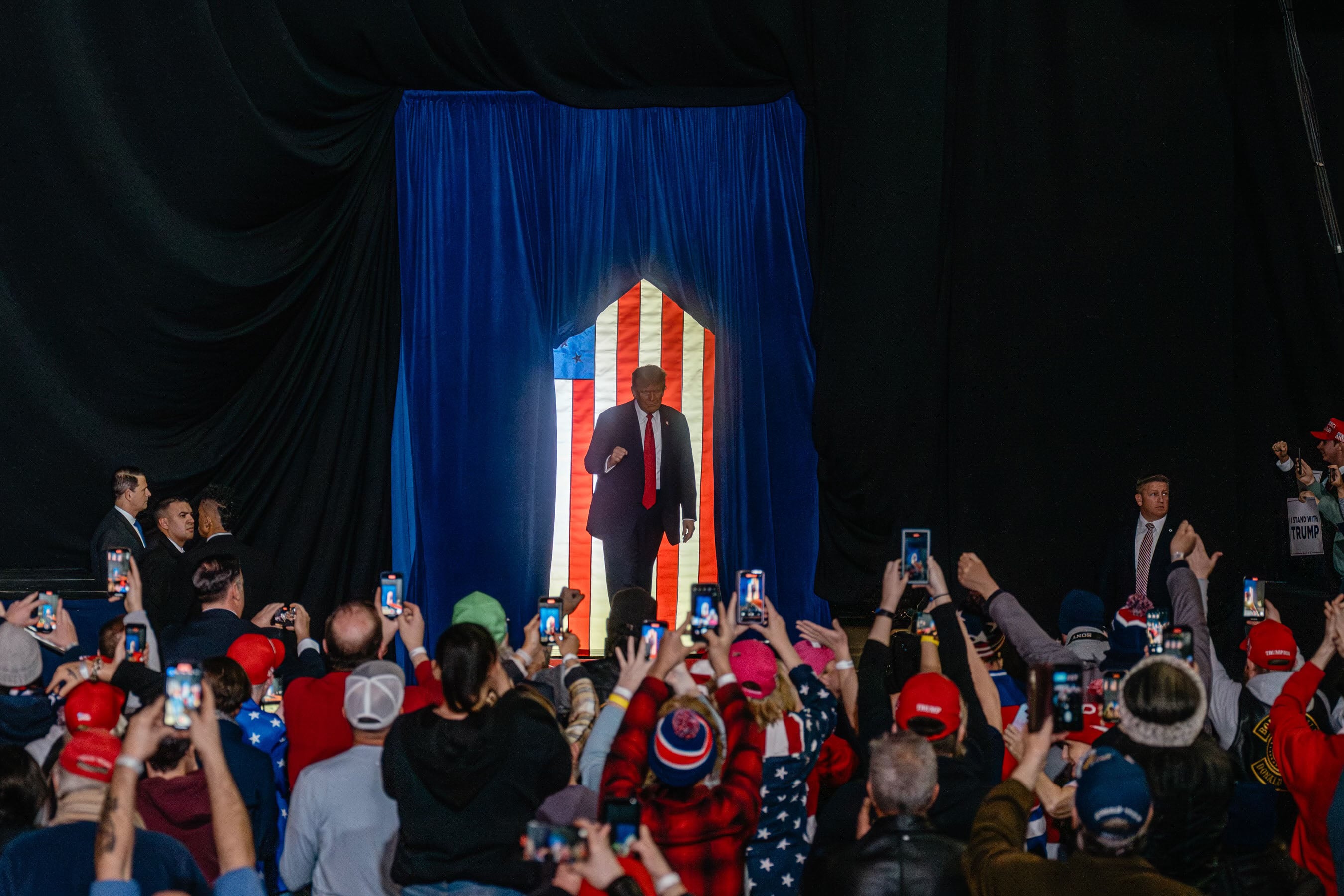 Featured image for "Trump's Donor Contributions: Over $150M Spent on Legal Fees in 2023-2024"