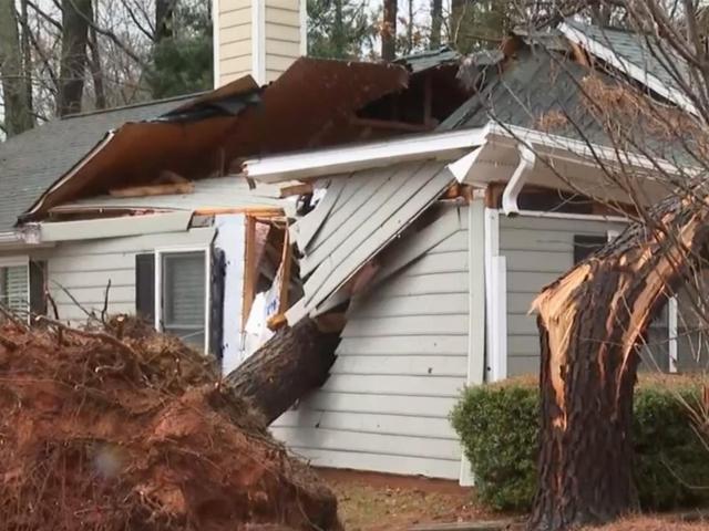 Featured image for EF-1 Tornado Strikes Garner, North Carolina: Residents Rally Together