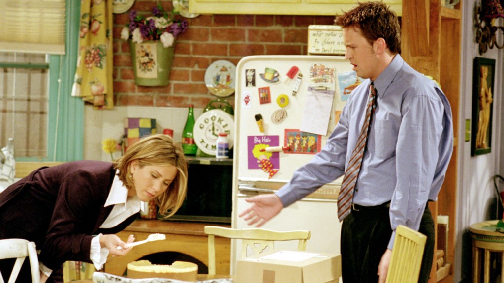 'Friends' Streaming Surges in Tribute to Matthew Perry