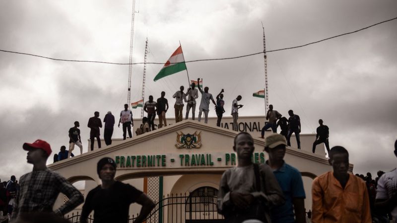 International Support Grows to Remove Coup Leaders in Niger