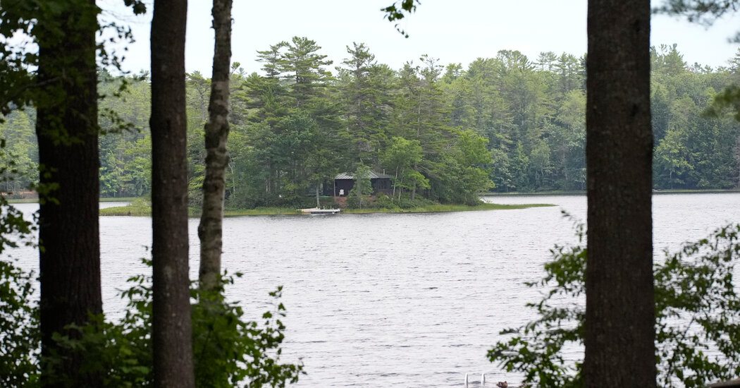 Featured image for Maine Paddleboarder’s Death Investigated as Homicide