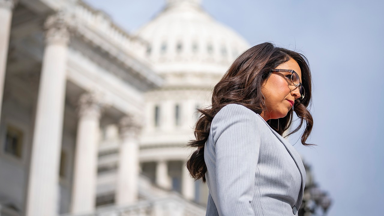 "Challenges and Controversies: The Turbulent Landscape of Republican Politics in Congress"