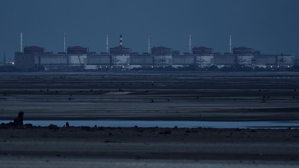 Featured image for Zaporizhzhia Nuclear Plant: A Looming Chernobyl?