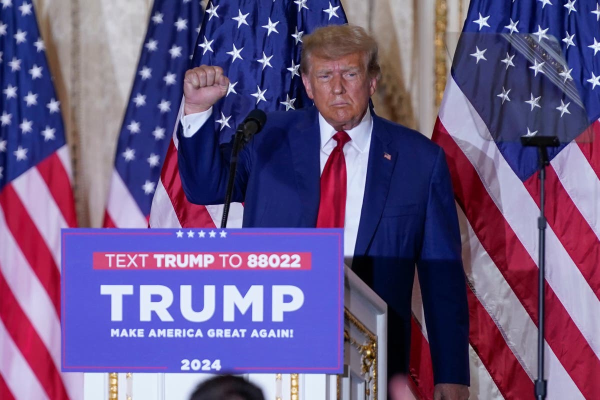 Trump's Campaign Strategy Amidst Controversy and Legal Battles.