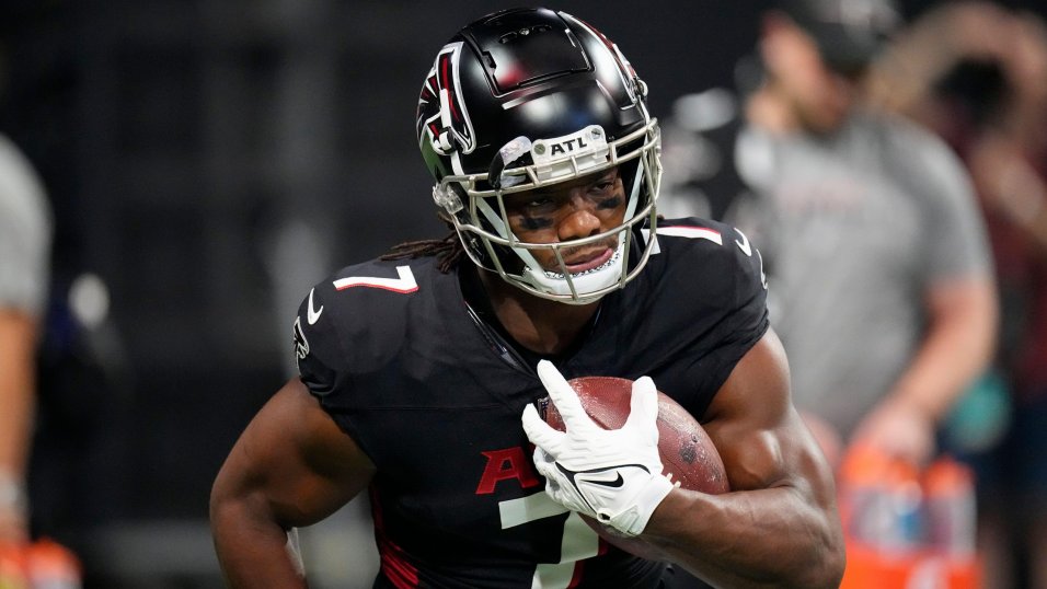 Featured image for Uncovering Hidden Gems: Fantasy Football's RB Sleepers and Breakouts for 2023