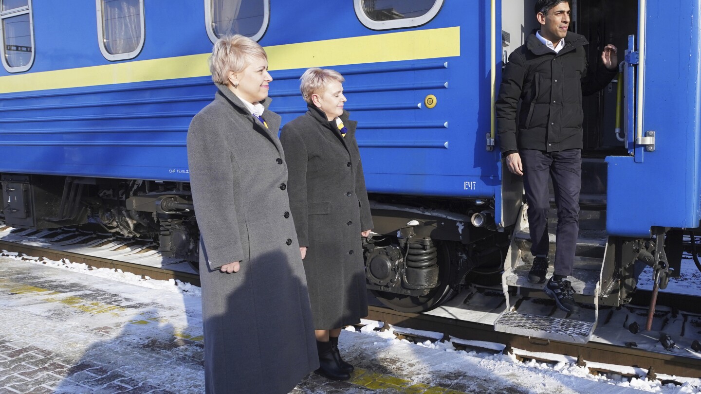 "Rishi Sunak Strengthens UK's Military Aid to Ukraine with £2.5bn Support"