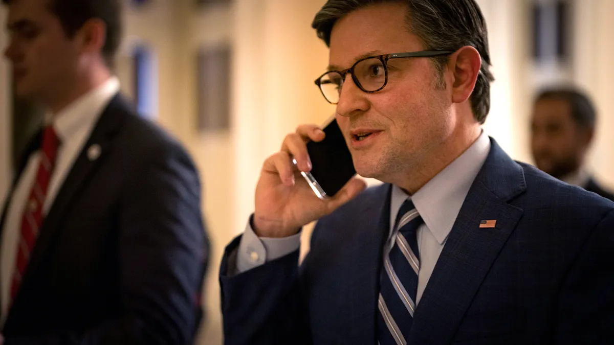 Featured image for GOP Infighting Threatens Government Shutdown