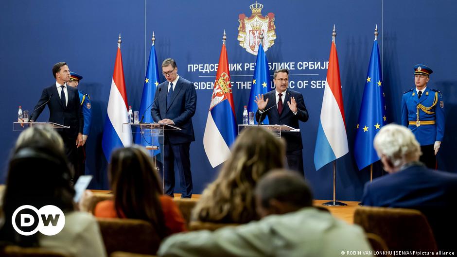 "Dutch and Luxembourg PMs Call for De-escalation in Kosovo"