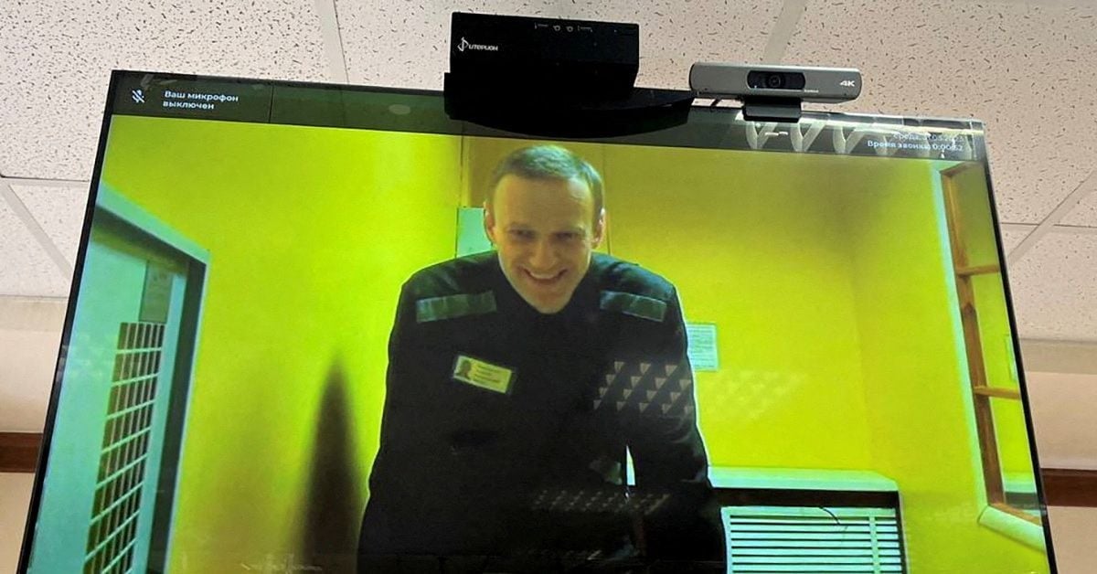 Featured image for Navalny's Bizarre Requests from Russian Jail