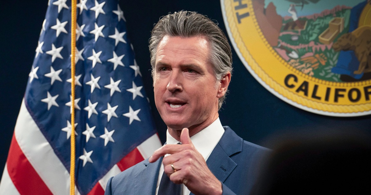 Newsom Signs Bill Allowing Arizona Doctors to Perform Abortions in California