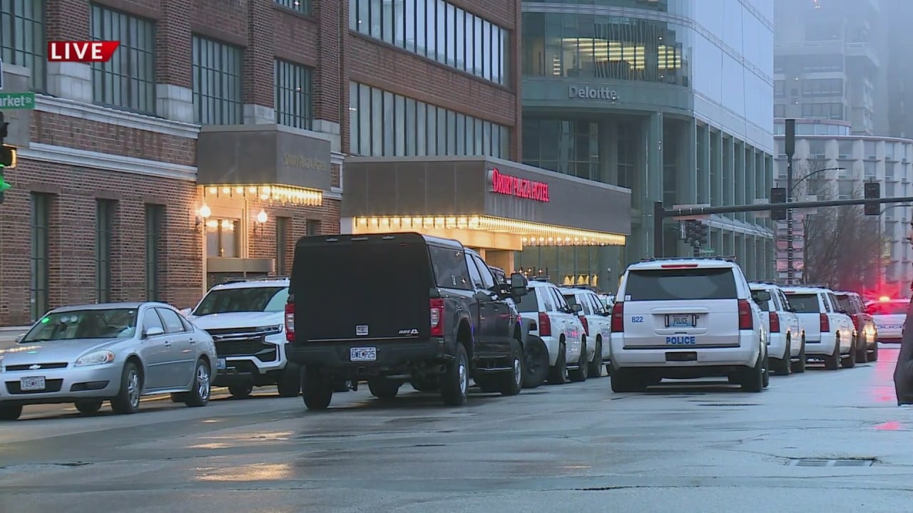 Featured image for "Downtown St. Louis Hotel Hostage Crisis: Woman and Children Held"