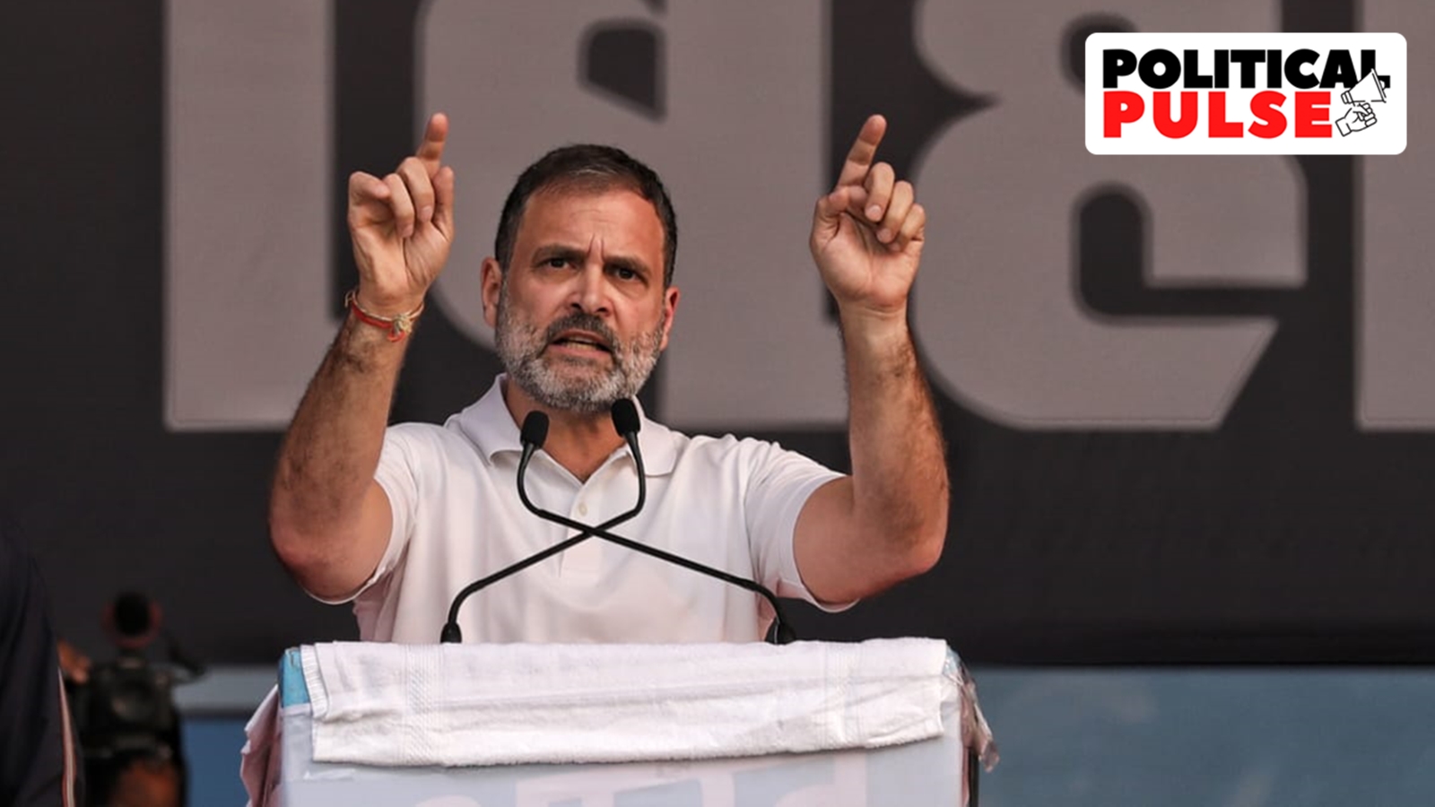 Featured image for Rahul Gandhi Criticizes Nitish Kumar's Shift to BJP Amid Caste Survey Opposition